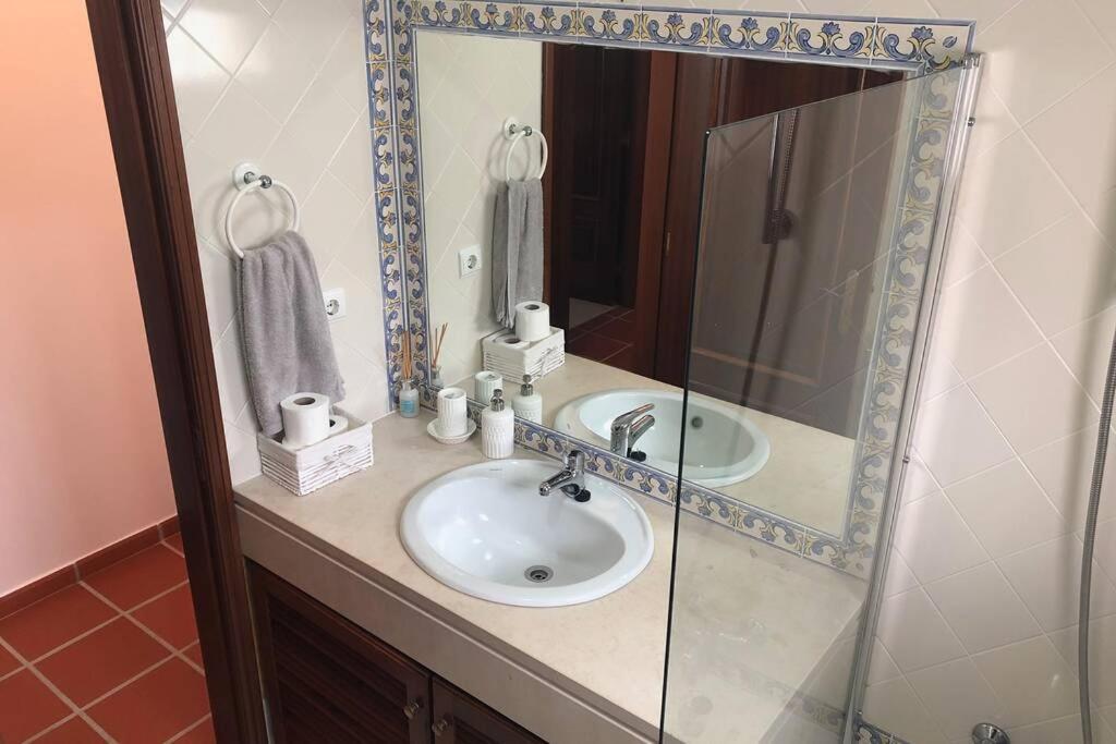 Golf, Beach & Pool House Amoreira  Екстериор снимка